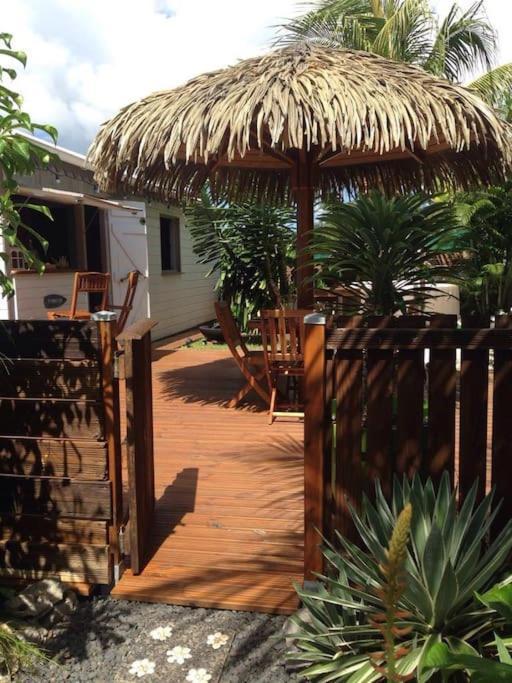 Charmant Bungalow Un P'Tit Coin De Paradis Saint-Francois  Exterior photo